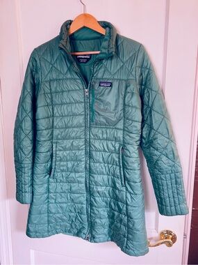 Patagonia Eelgrass Green Radalie Parka